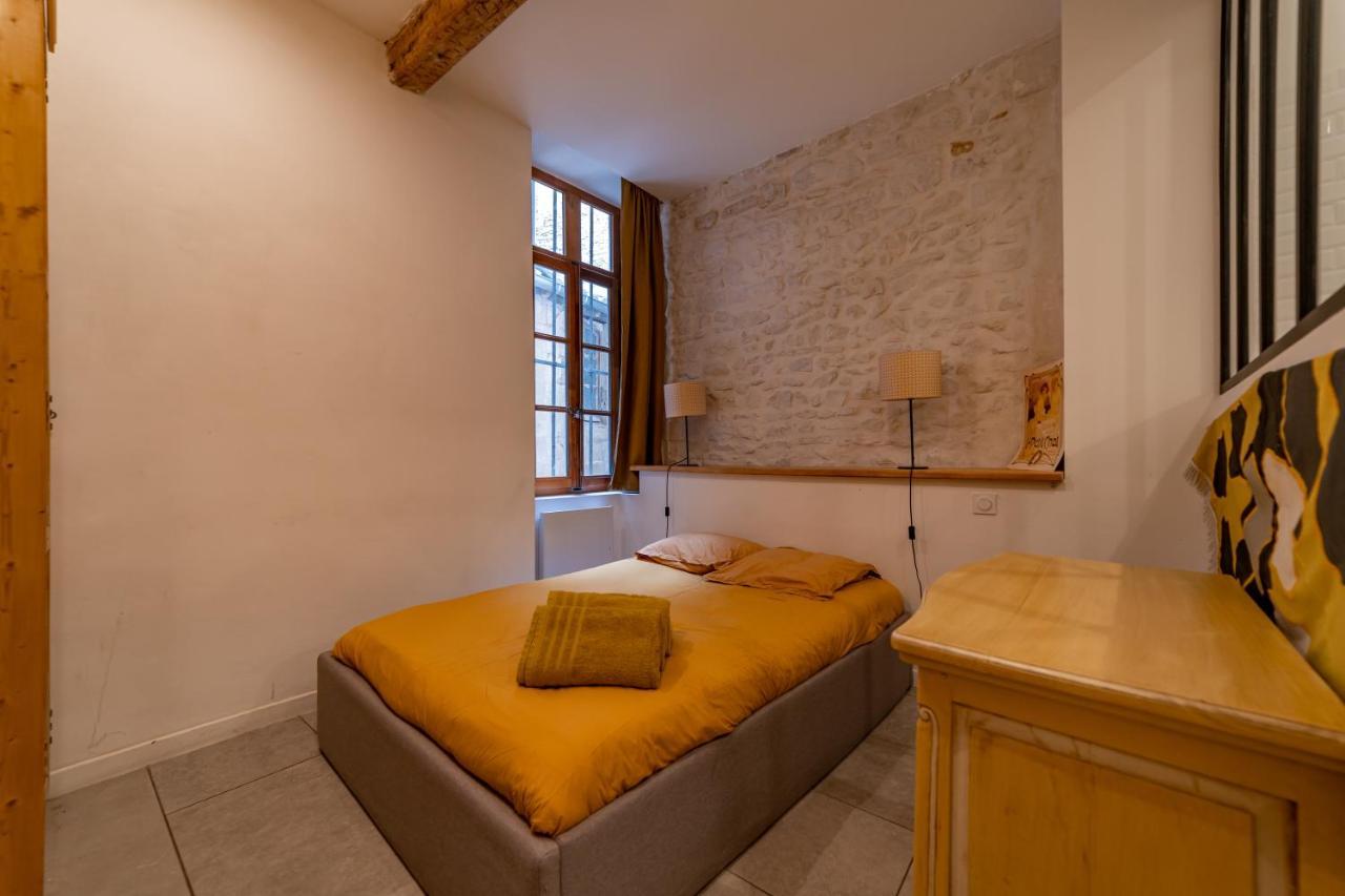 L'Elegance De La Pierre Au Pied De La Maison Carree - Une Nuit A Nîmes Zewnętrze zdjęcie