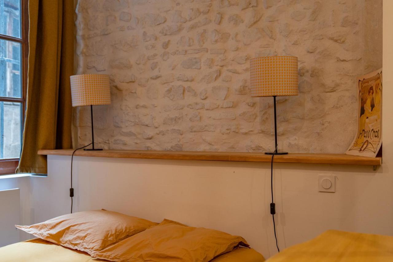 L'Elegance De La Pierre Au Pied De La Maison Carree - Une Nuit A Nîmes Zewnętrze zdjęcie